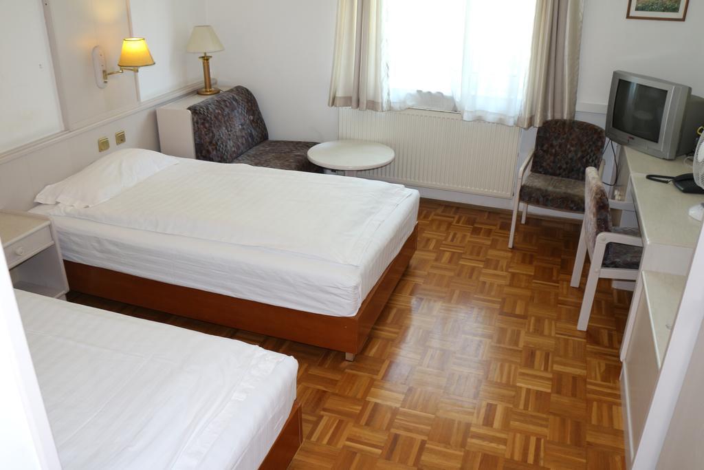 Hotel Wasserpalast Graz